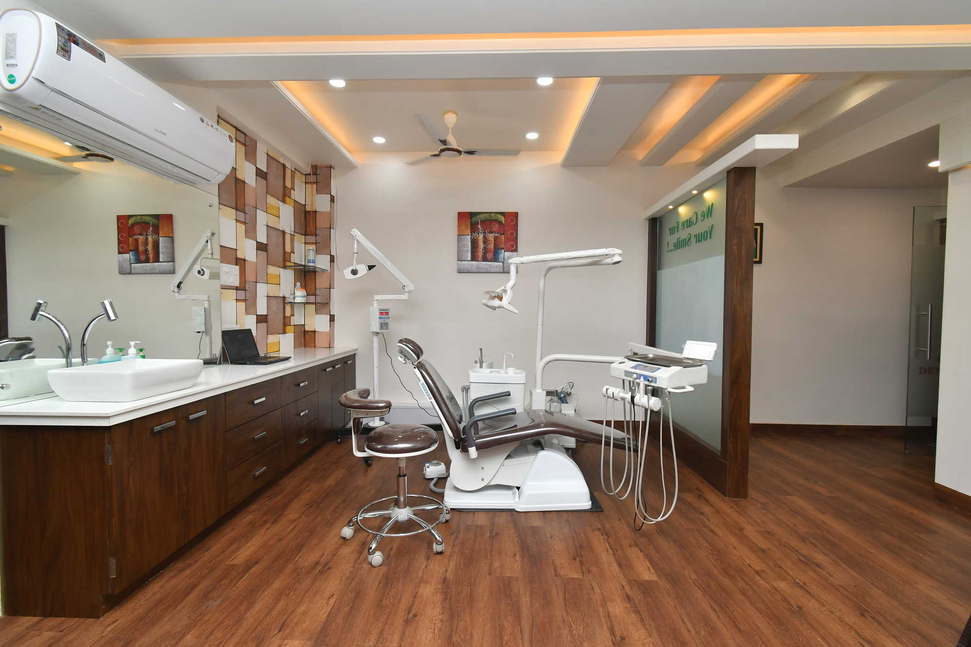 chopade-dental-clinic-vijay-nagar-sangli-dentists-mcj3ikbihq